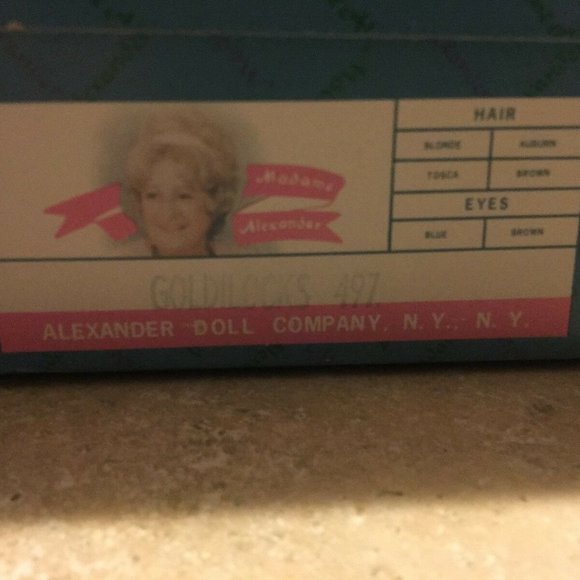 Vintage MADAME ALEXANDER 497 GOLDILOCKS Doll, New, Original Packaging & Stand - Picture 4 of 4